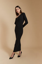 SINGLE SLEVE GOWN